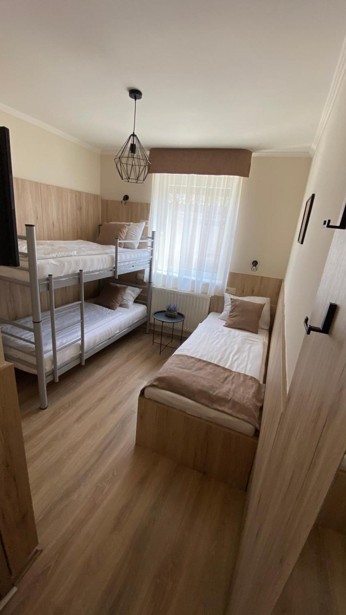 Levendula Vendégház Győr Exterior foto